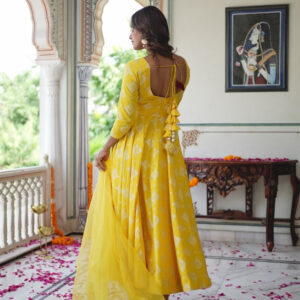 Tavishi Yellow Rose Suit Set